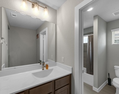 1569 Sunrise Gables Drive - Photo Thumbnail 26