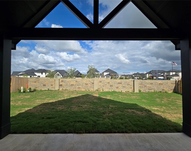 29710 Bur Creek Lane - Photo Thumbnail 21