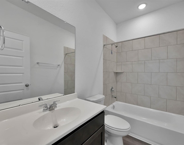 16564 Moss Lane - Photo Thumbnail 18