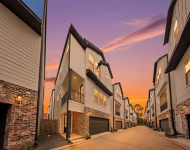 714 W Donovan Street - Photo Thumbnail 25