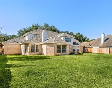 14910 Lake Woodbridge Court - Photo Thumbnail 47