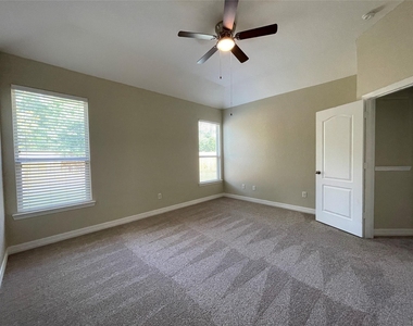 5811 Ranch Riata Court - Photo Thumbnail 25