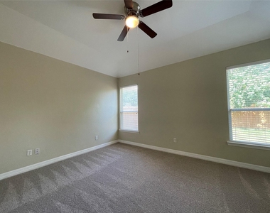 5811 Ranch Riata Court - Photo Thumbnail 24