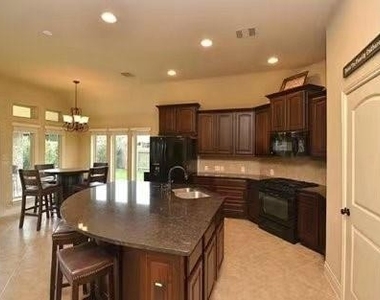 27006 Acadia Pine Lane - Photo Thumbnail 7