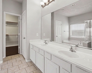 19534 Country Canyon Drive - Photo Thumbnail 9