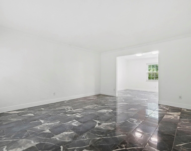 7900 Westheimer Road - Photo Thumbnail 6