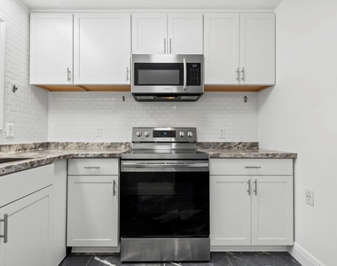 7900 Westheimer Road - Photo Thumbnail 13