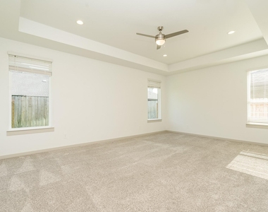 29266 Grand Gorge Drive - Photo Thumbnail 18