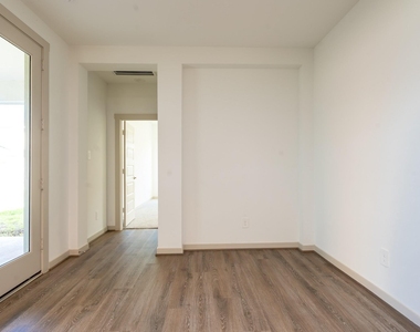 29266 Grand Gorge Drive - Photo Thumbnail 15