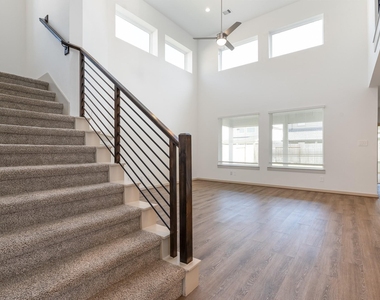 29266 Grand Gorge Drive - Photo Thumbnail 7