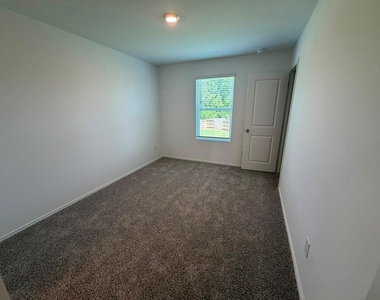 6003 Pineapple Street - Photo Thumbnail 6