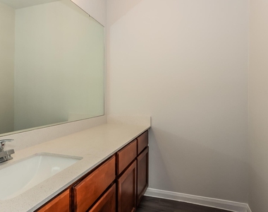5623 Latta Plantation Lane - Photo Thumbnail 13