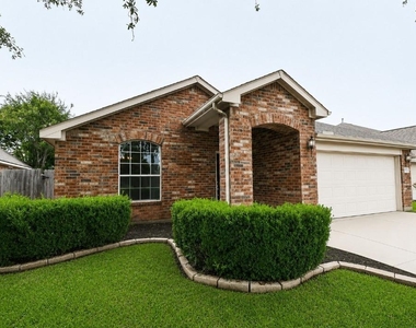 18006 Willow Cliff Lane - Photo Thumbnail 1