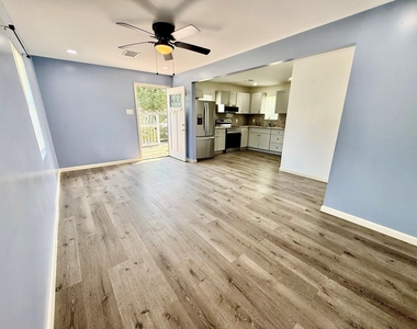 173 11th Street - Photo Thumbnail 7