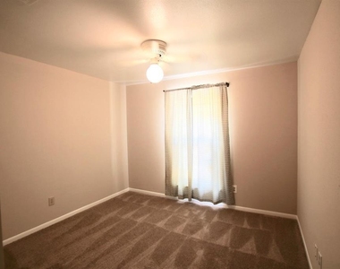 7862 Split Oak Drive - Photo Thumbnail 9