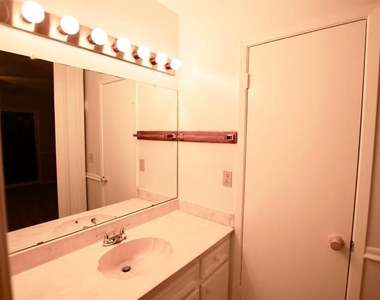 7862 Split Oak Drive - Photo Thumbnail 8