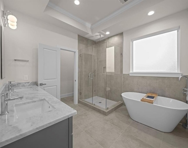 4525 Davenport Street - Photo Thumbnail 16