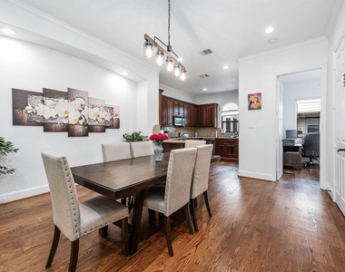 620 Westcott Street - Photo Thumbnail 7