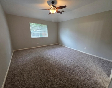 3602 Brookstone Court - Photo Thumbnail 7