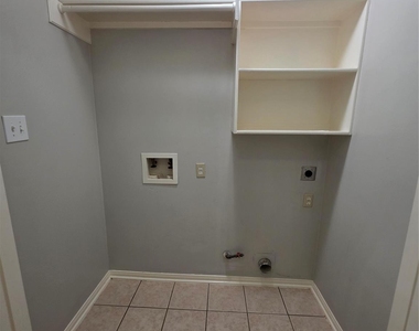 3602 Brookstone Court - Photo Thumbnail 15