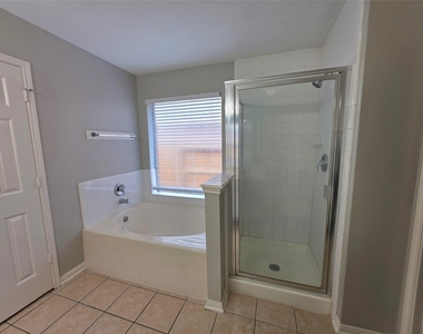 3602 Brookstone Court - Photo Thumbnail 9