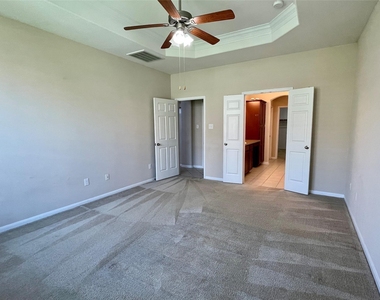 16611 Cactus Blossom Trail - Photo Thumbnail 13