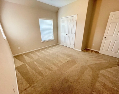 16611 Cactus Blossom Trail - Photo Thumbnail 29