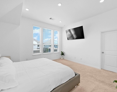 4027 Balboa Drive - Photo Thumbnail 14