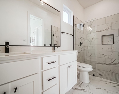 8409 Schneider Street - Photo Thumbnail 14