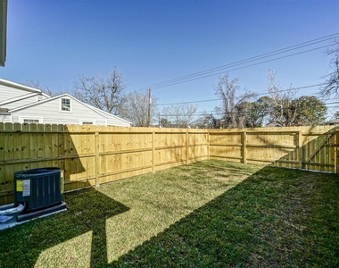 8409 Schneider Street - Photo Thumbnail 19