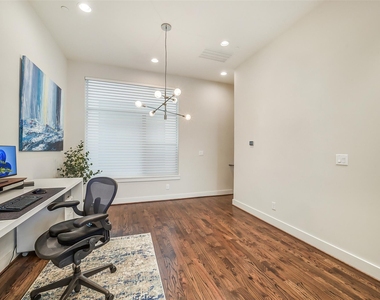 1004 California Street - Photo Thumbnail 15