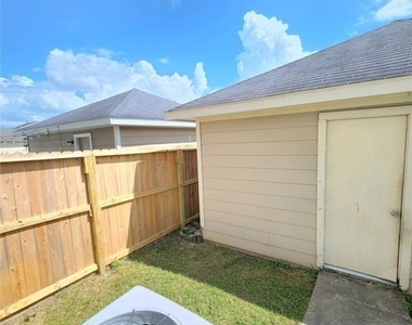 11738 Jelicoe Drive - Photo Thumbnail 17