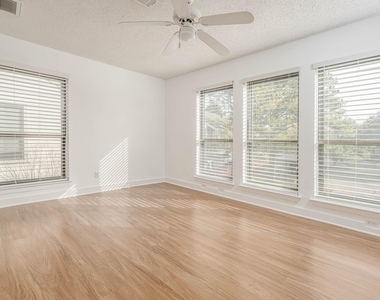 2277 S Kirkwood Road - Photo Thumbnail 19