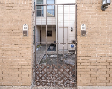 2277 S Kirkwood Road - Photo Thumbnail 16