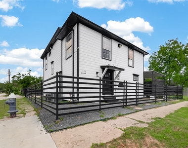 2120 Fulton Street - Photo Thumbnail 1
