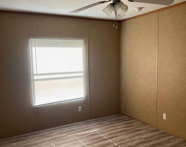 1412 Austin Street - Photo Thumbnail 5