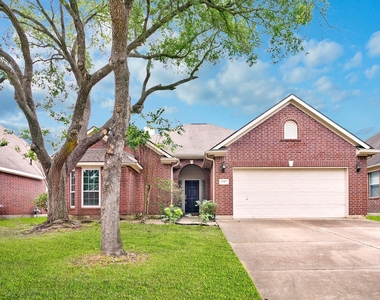5707 Overton Park Drive - Photo Thumbnail 1