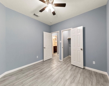 5707 Overton Park Drive - Photo Thumbnail 16
