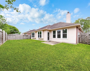 5707 Overton Park Drive - Photo Thumbnail 17