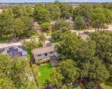 4311 Piney Creek Lane - Photo Thumbnail 28