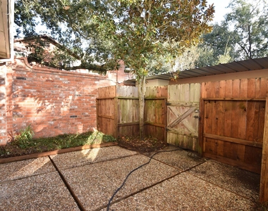 14239 Misty Meadow Lane - Photo Thumbnail 10