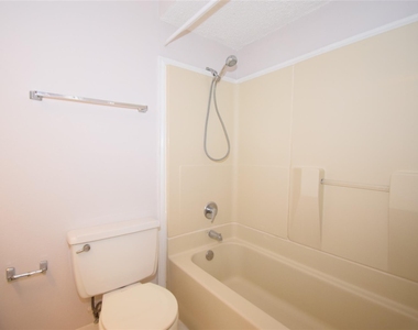 14239 Misty Meadow Lane - Photo Thumbnail 18