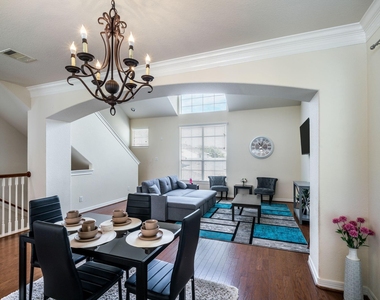3210 Clearview Circle - Photo Thumbnail 8