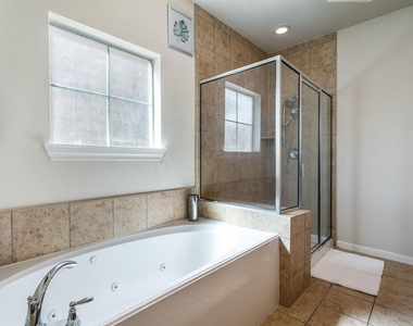 3210 Clearview Circle - Photo Thumbnail 26
