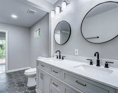 5914 Carew Street - Photo Thumbnail 26