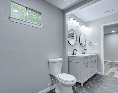 5914 Carew Street - Photo Thumbnail 23
