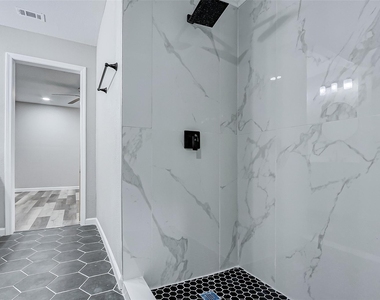 5914 Carew Street - Photo Thumbnail 27