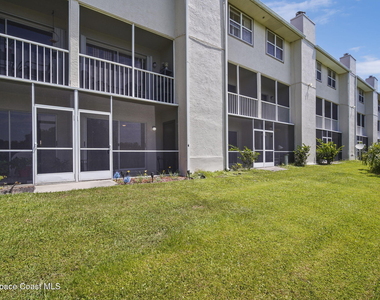 1600 Woodland Drive - Photo Thumbnail 23