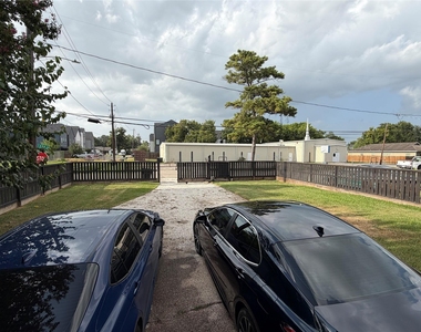 4208 Arlington Street - Photo Thumbnail 19