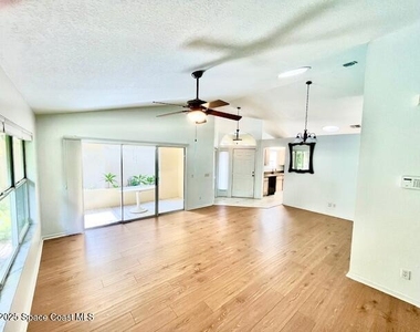 2965 La Cita Lane - Photo Thumbnail 6